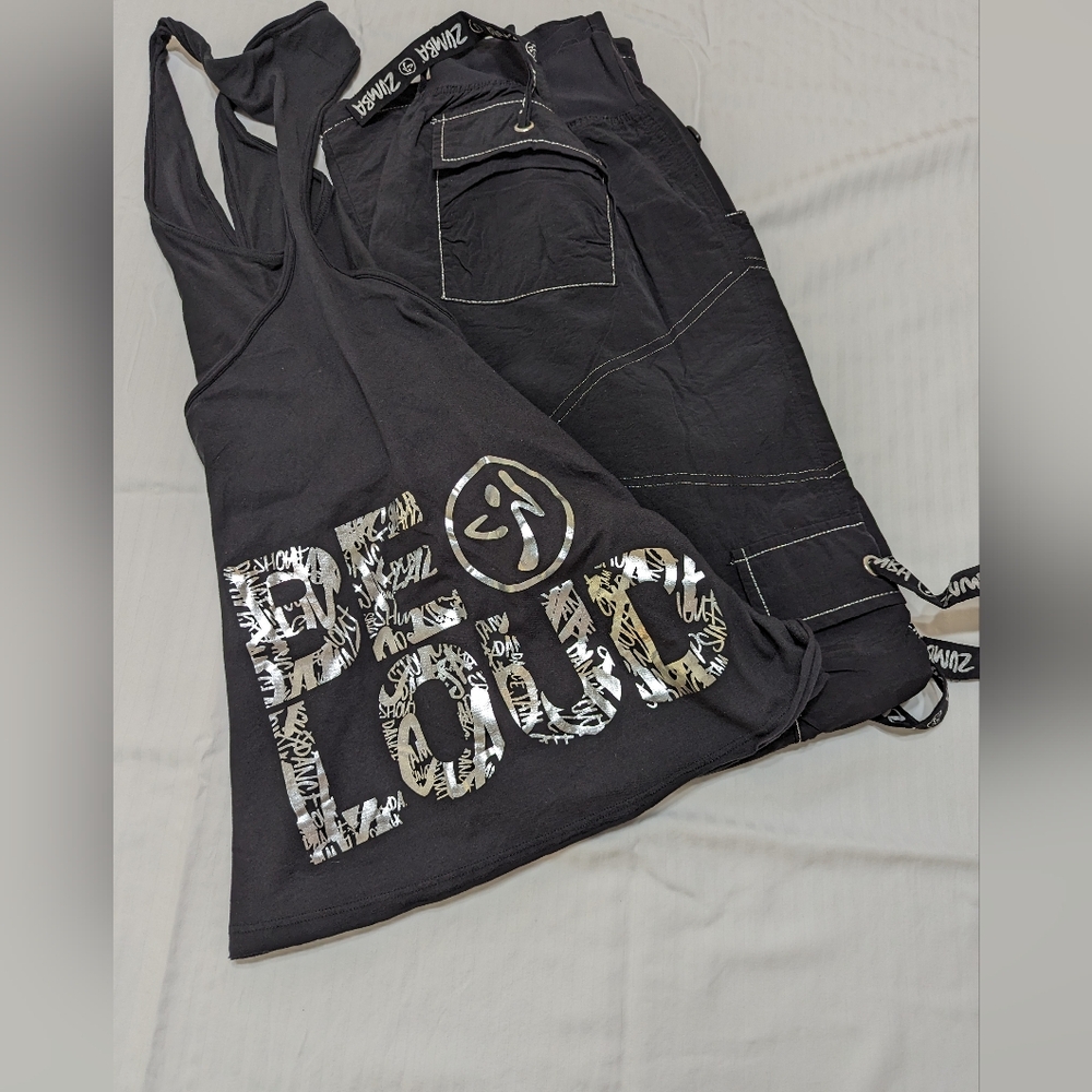 Zumba set Black and Silver Cargo Pants and oversized Tank
